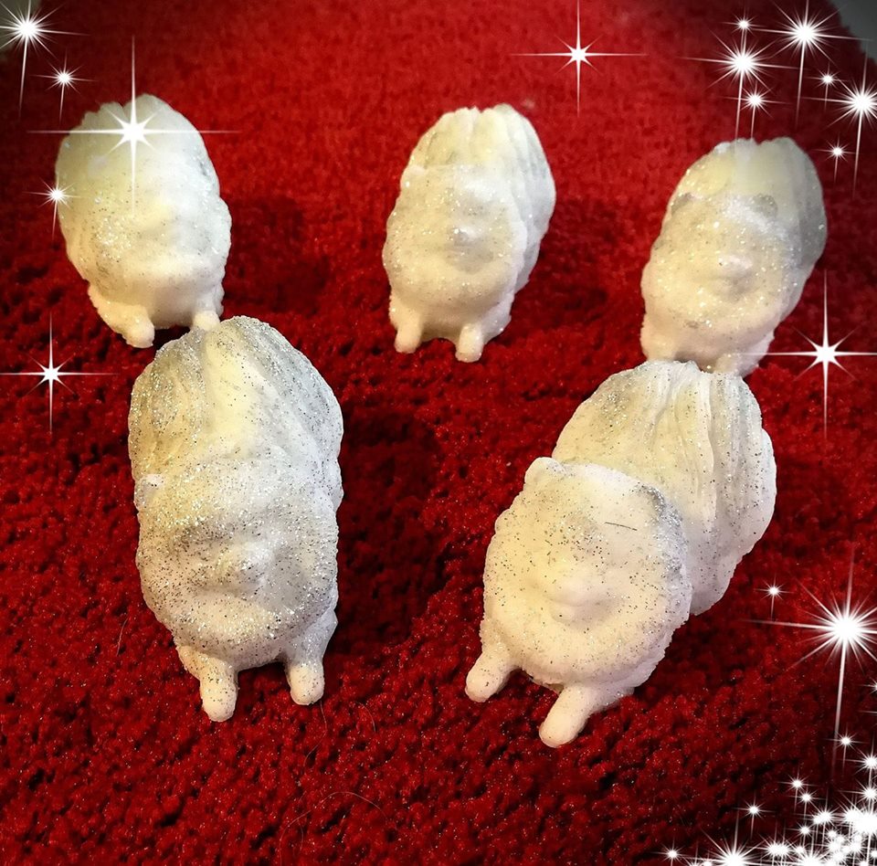 Pomeranianfigur aus Seife