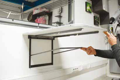 Vivog® Klappbarer Wand-Trimmtisch (80x55 cm)