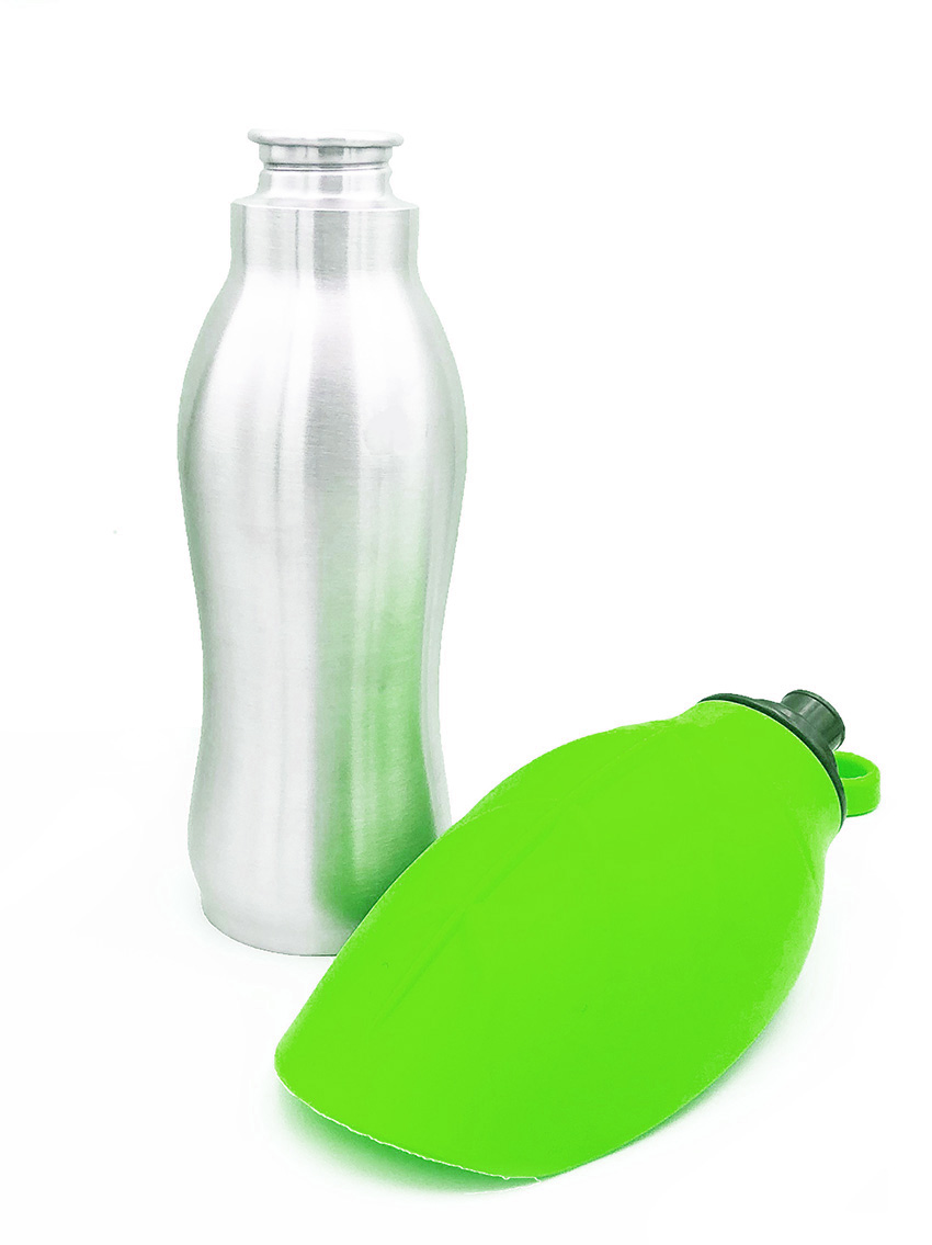 Hunde-Wasserflasche aus Edelstahl mit faltbarer Trinkschale
