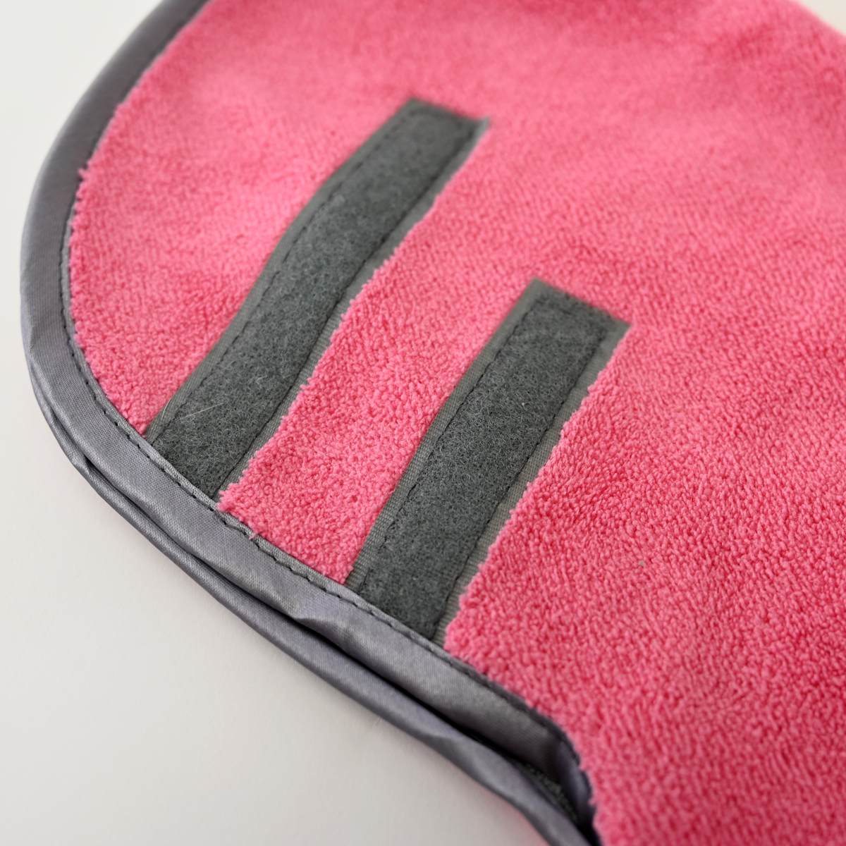 Show Tech+ Active Coat Candy Pink